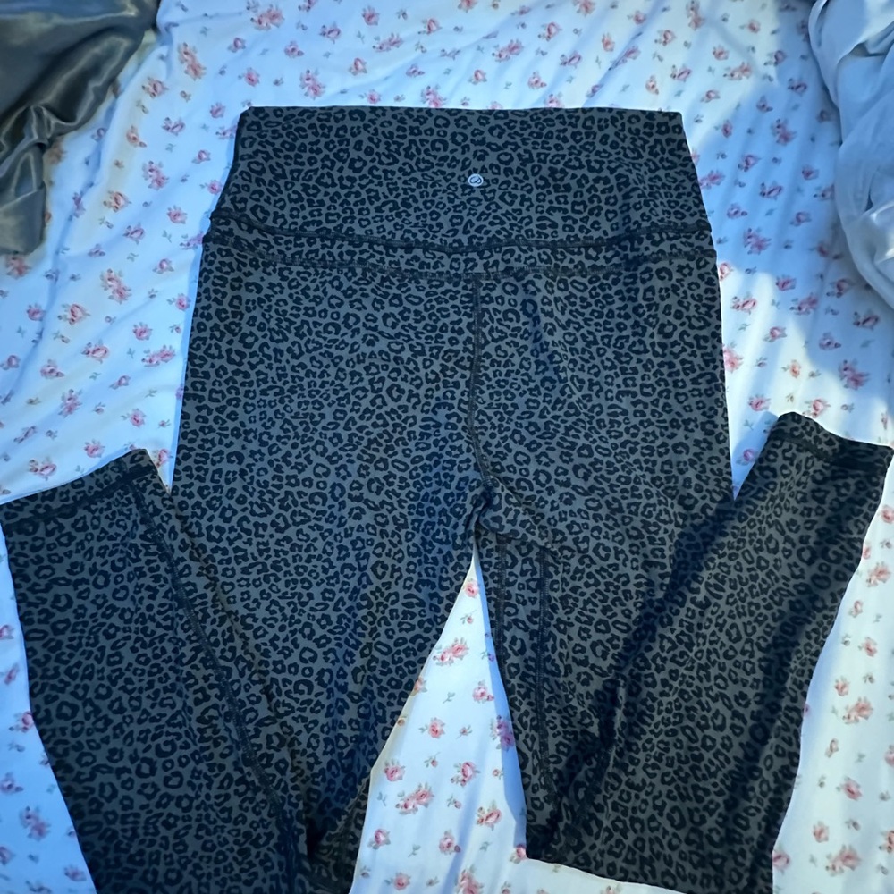 Leopard Print Leggings